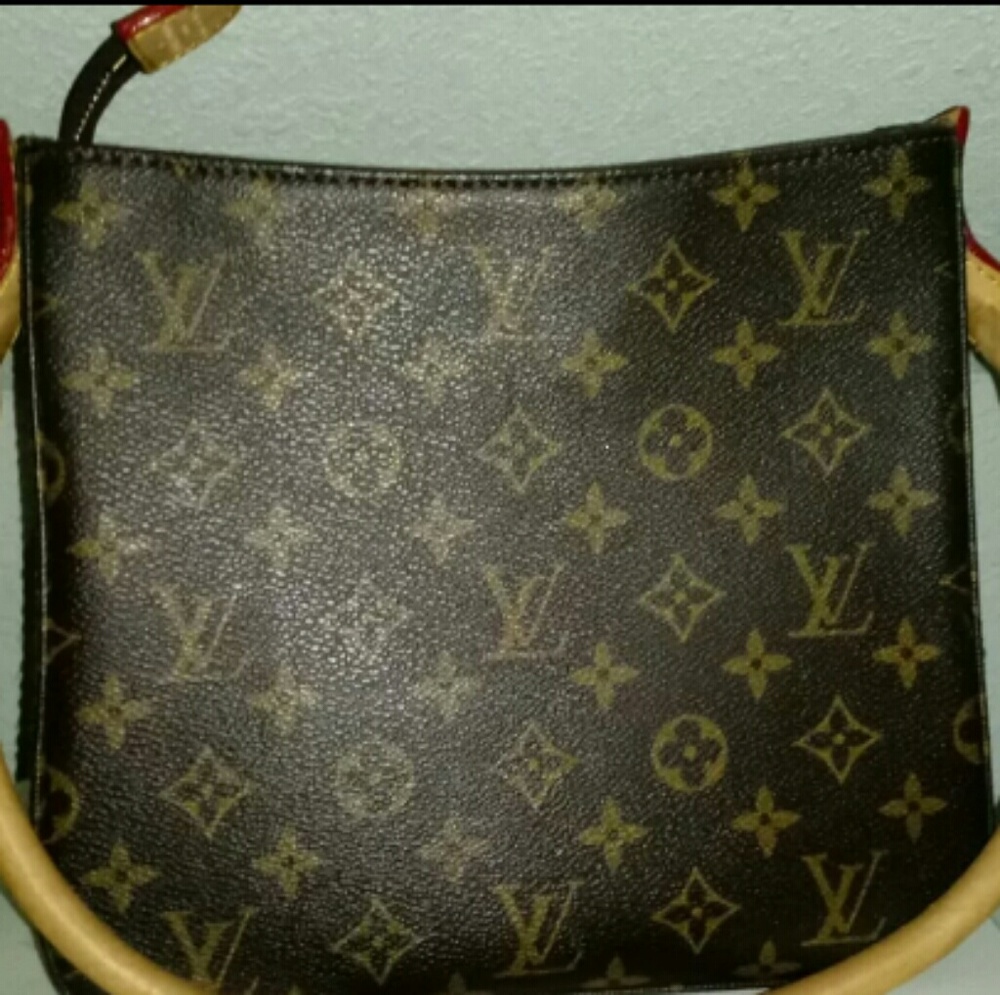 Authentic Louis Vuitton Shoulderbag